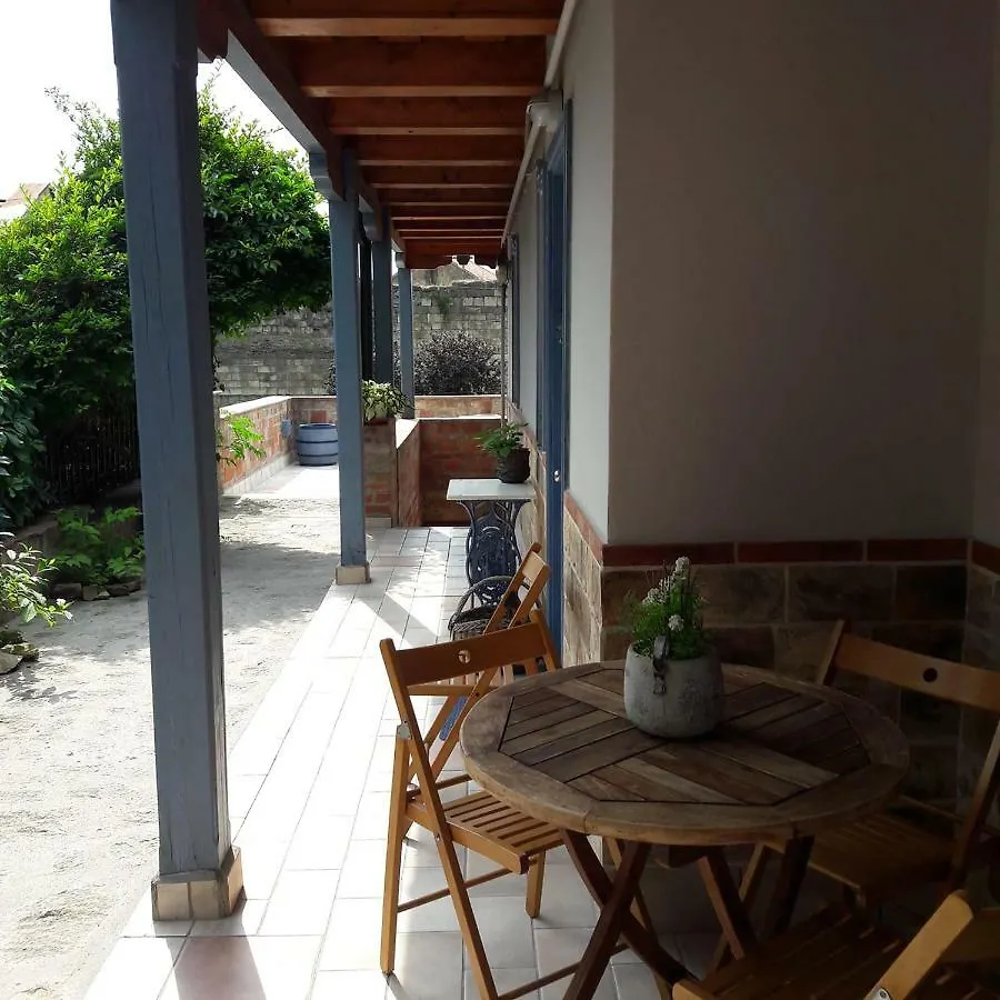 Bastya Apartman Eger Apartment